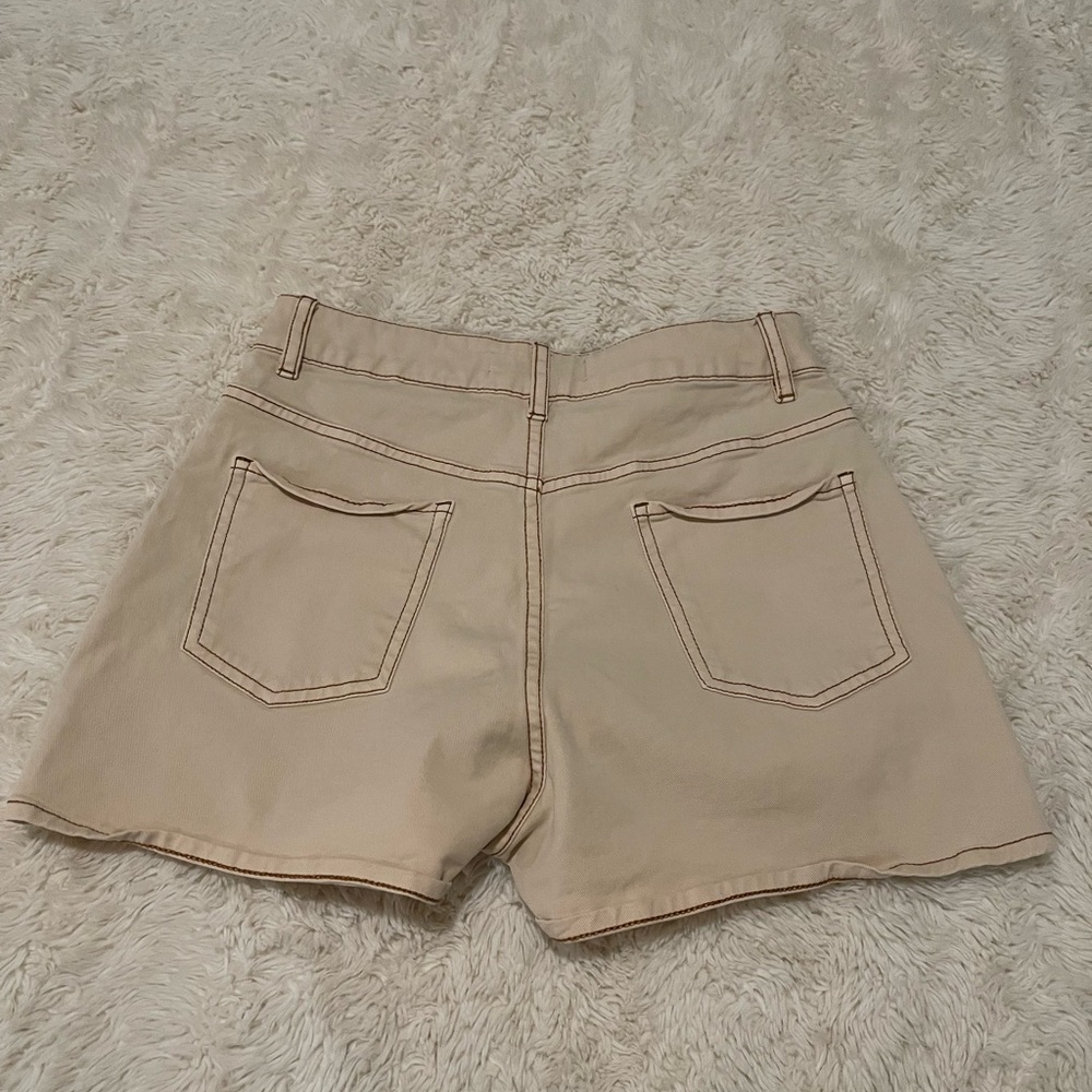 Sandro Paris Beige High-Rise Pocket Shorts – Size 34 (US 2) - Picture 3 of 5